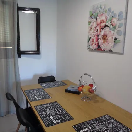 La Casa Di Mezzo Roda (Corfu)