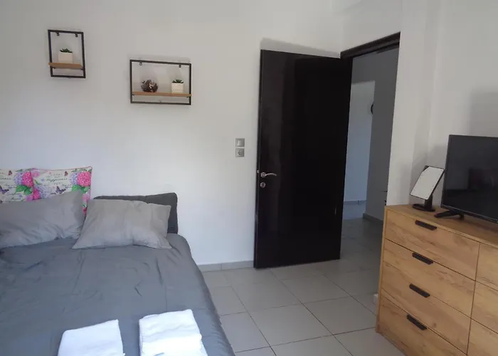 La Casa Di Mezzo * Roda (Corfu)